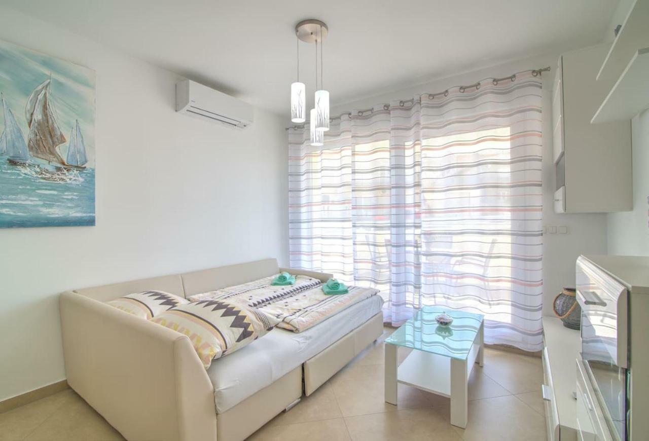 Apartment Waves-Villa Sunce Senj  Extérieur photo